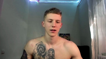 Mark_Shturman  17-11-2021 video spray milk